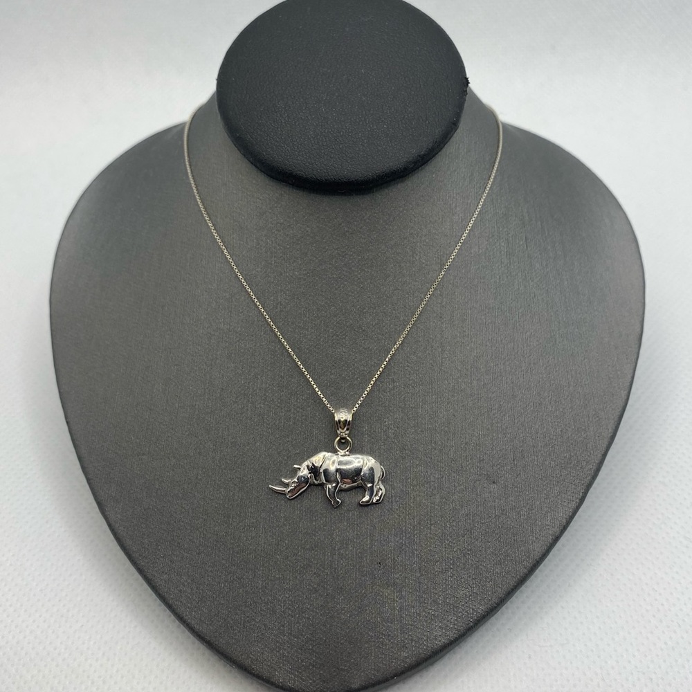 10k & 14k white gold rhino necklace